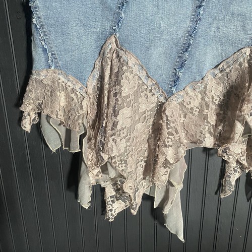 Kimchi Blue Talia Denim & Lace Midi Skirt Size Medium Urban Outfitters Side Zip - Picture 14 of 24