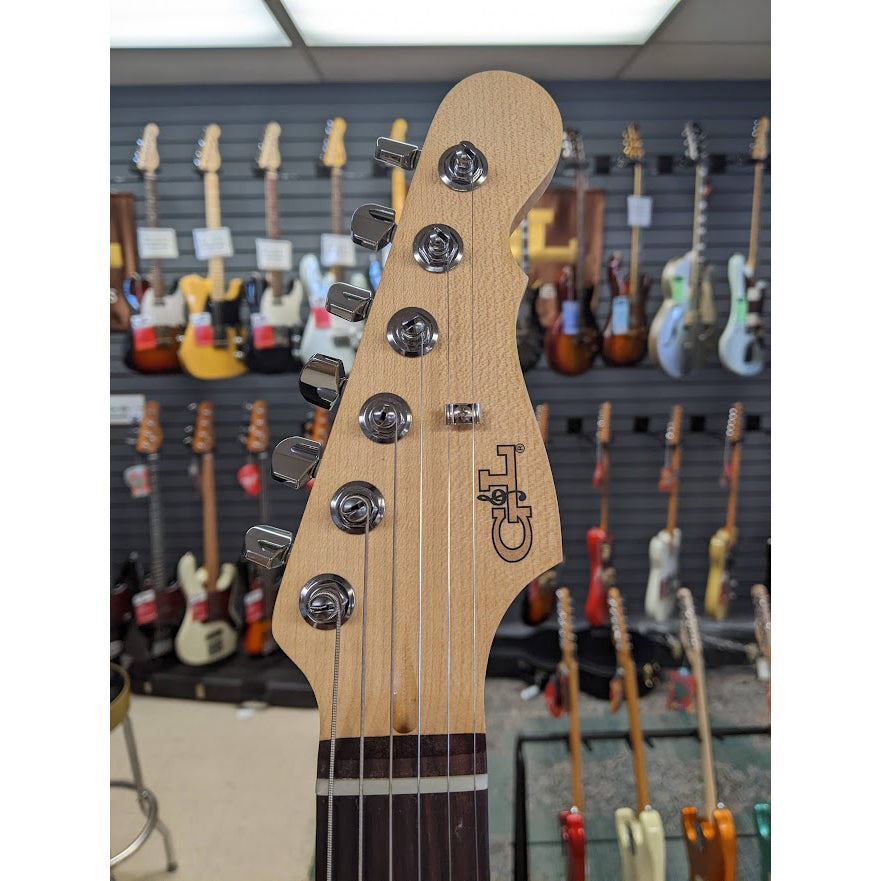 G&L USA Ruby Red Metallic S500 With Case | eBay