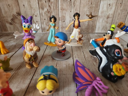 Disney Jasmine Mike Dwarfs Daisy Goofy Bambi Olaf Tsum Alice PVC Figures LOT - Picture 3 of 10