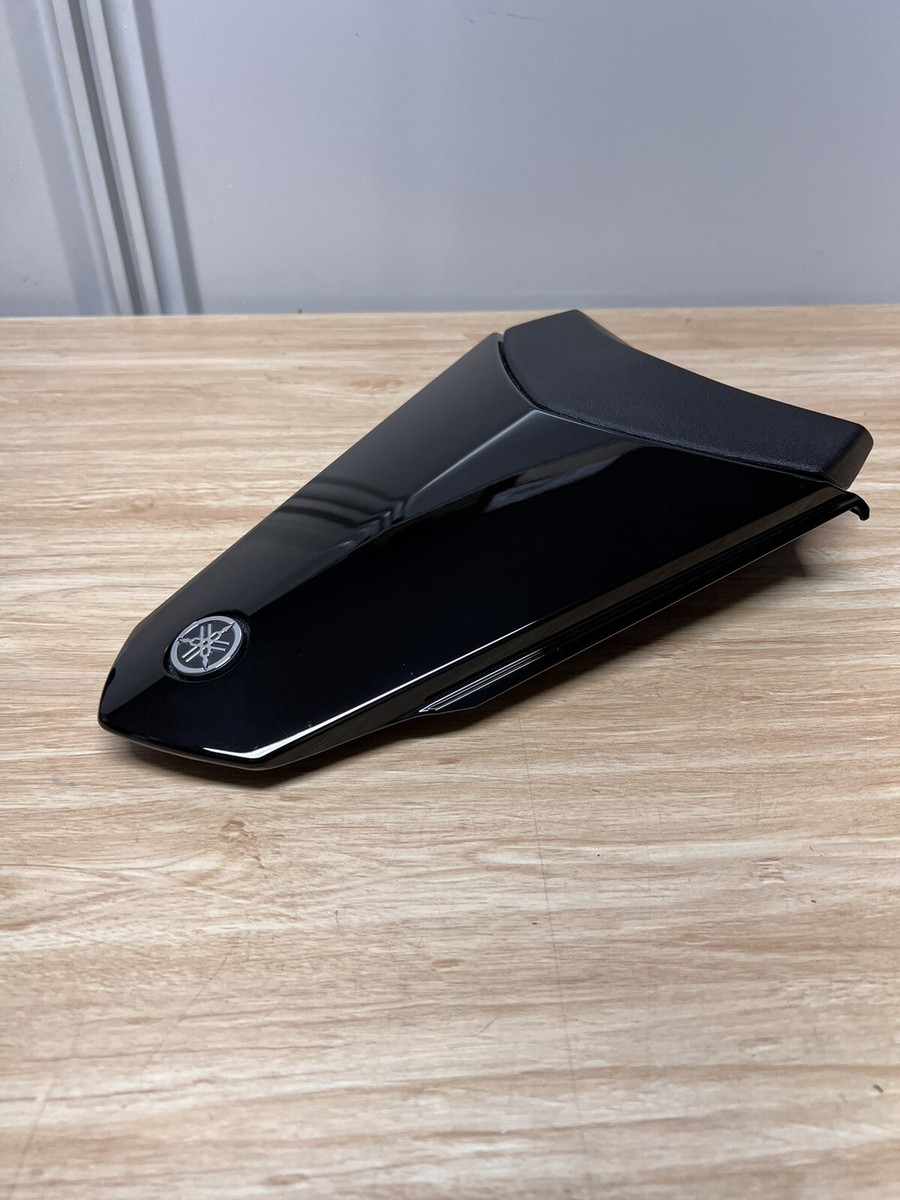 【保障できる】 OEM R1 Yamaha 2015-2024 Genuine Plastic Cover Cowl Seat Rear パーツ