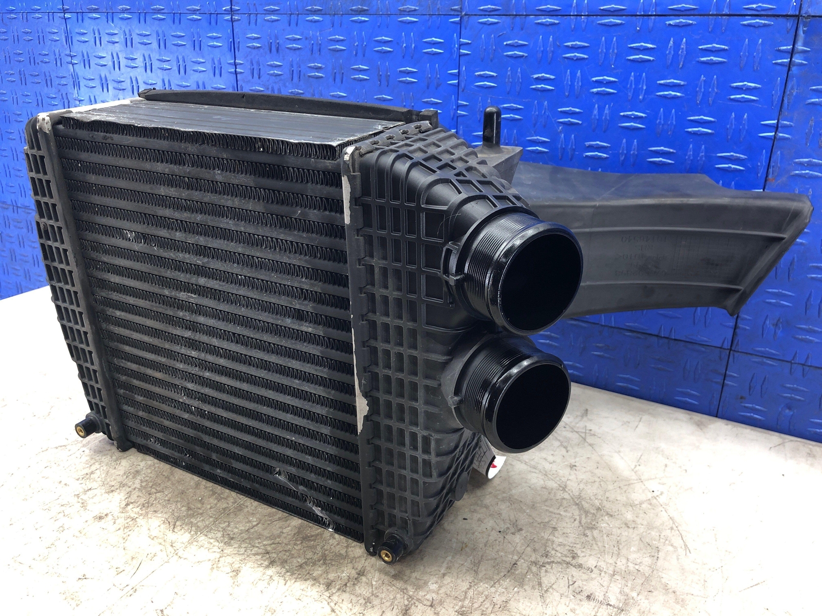 2014-2021 MASERATI GHIBLI QUATTROPORTE 3.0L RIGHT INTERCOOLER AIR DUCT 16474840