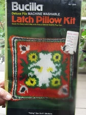 Vtg "PEKING" Bucilla Latch Hook Pillow Kit  60's Rug In Box Craft Sealed 15x15
