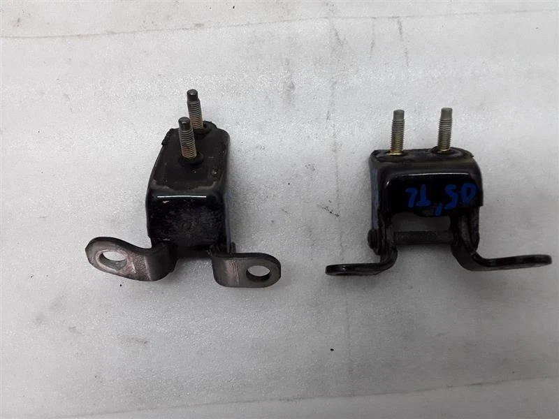 R/R Right Rear Door Hinges Upper Lower Black 2005 ACURA TL W2-10P - Изображение 2 из 4