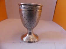 COQUETIER  EN  ARGENT MASSIF GUILLOCHE ET ARMOIRIE