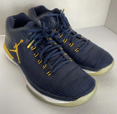 Air Jordan 31 XXXI Low Michigan College Navy Amarillo Size 8.5 897564 425