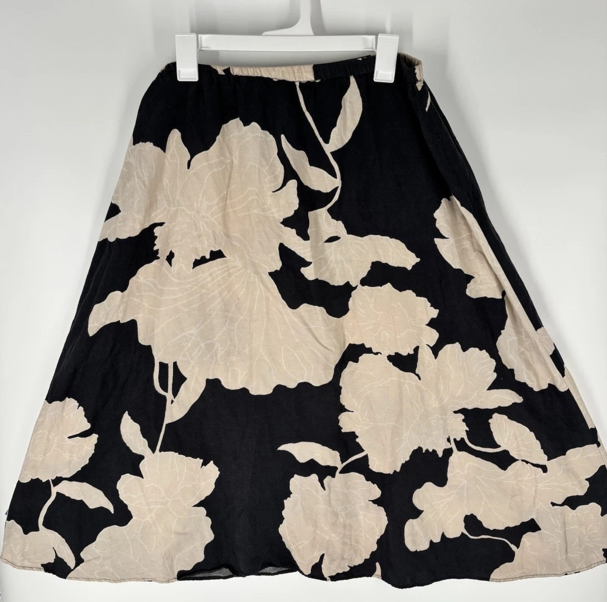 H & M Womens Long Floral Linen Blend Skirt Sz M Boho Cottage Neutral Resort Work
Opens in a new wind