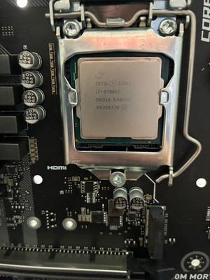 Intel Core i7-9700KF  3.6GHz Octa-Core (BX80684I79700KF) Processor