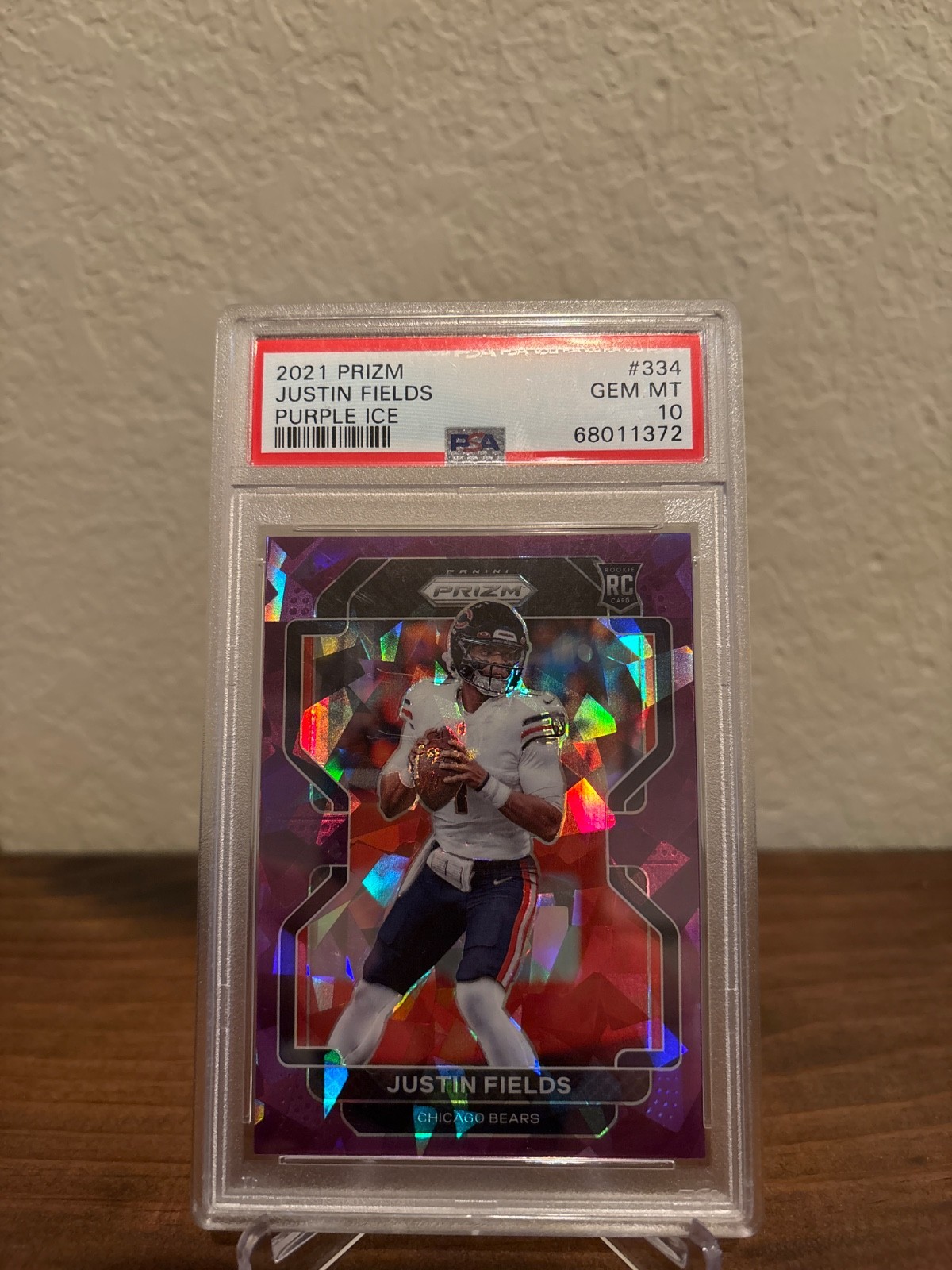 2021 Panini Prizm - Rookie Justin Fields #334 Purple Ice Prizm /225 (RC)