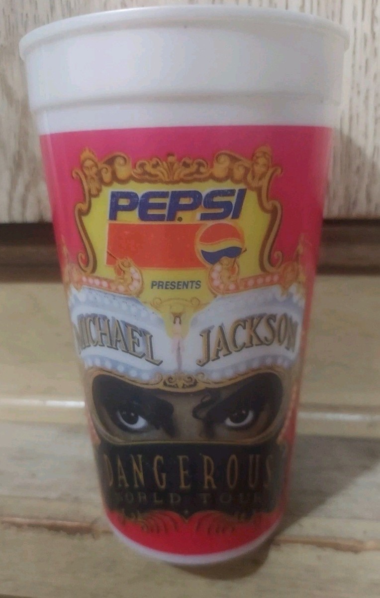 マイケルジャクソン Dangerous World Tour Pepsi カップ Michael Jackson Pepsi Dangerous World Tour Concert Cups Lot of 6
