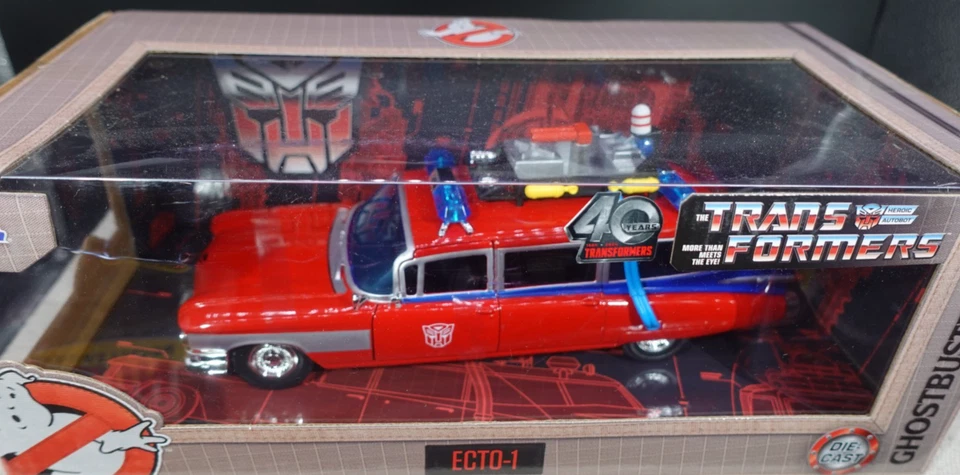 Jada Toys Transformers ECTO-1 1/24 Foto 2 de 3