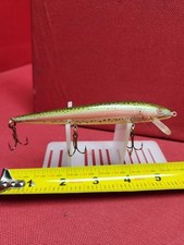 Vintage REBEL Classic Smooth Minnow Diving Floater Fishing Lure Green Fish Print