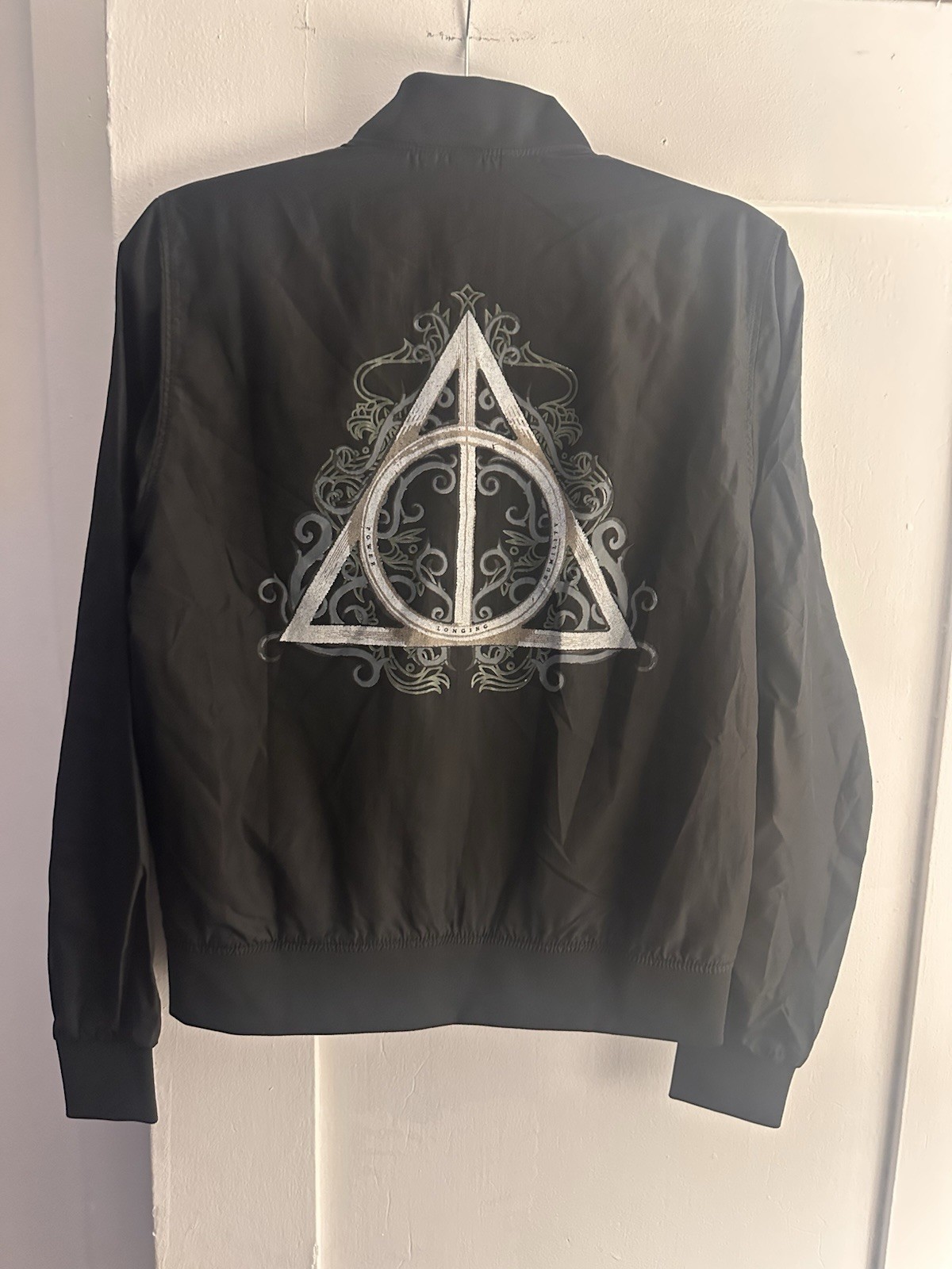Universal Studios Harry Potter Jacket Adult XS Deathly Hallows Full Zip