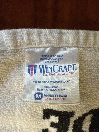Unique Mini Gatorade Sideline Towel - 22” X 16” Golf Towel Or Man Cave Bathroom - Picture 5 of 6