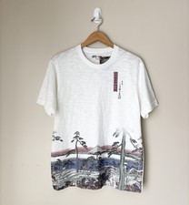 Uniqlo UT x MFABoston Graphic T-Shirt White Size Small Ukiyo-E Heroes NWT