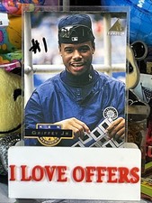 1994 Pinnacle Ken Griffey Jr Seattle Mariners #100 C Store More #1