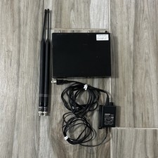 SHURE QLXD4 V50 Wireless Microphone Receiver 174-216MHz w Power Supply Antennas