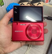 Samsung MV800 16.1MP Digital Camera 3.0" Flip-Out Touchscreen 5x Zoom vlog red