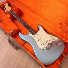 American Ultra Luxe Vintage 60s Stratocaster Neu innerhalb Garantie