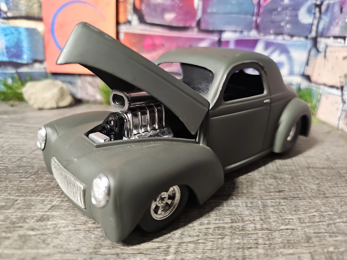 Preços baixos em Racing Champions Willys Carros, caminhões e vans