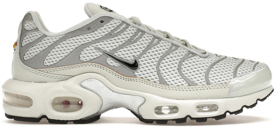 靴 NIKE AIR MAX PLUS PRM LLIC SILVER Nike Air Max Plus Light Silver W for sale | eBay