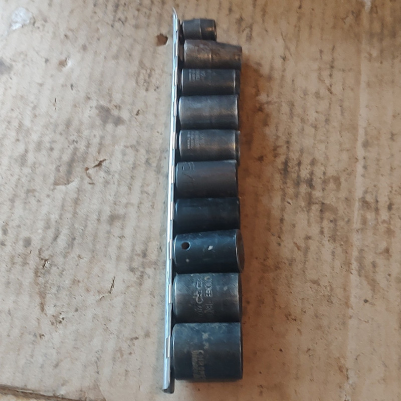Impact Socket on Socket Rail - 15/16 in To3/8 1/2"Drive
