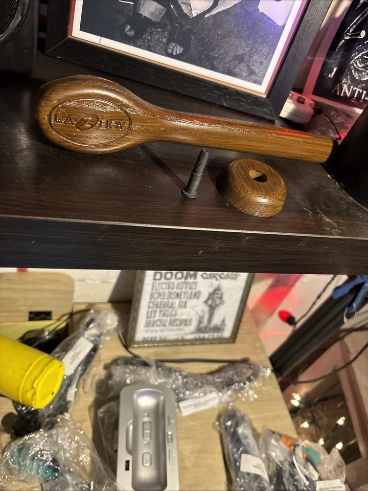 La-Z-Boy OEM Recliner Handle Kit – Wood Lever, Escutcheon & Hardware (New) - Image 2 of 4