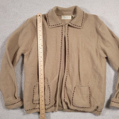 Vintage Studio Works 100% Wool Cardigan Sweater Womens Large Beige Collared - Picture 6 of 14