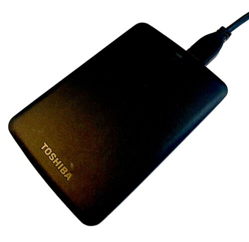 Disque dur externe portable Toshiba HDTB310EK3AA Canvio Basics 1 To avec câble - Photo 1 sur 14