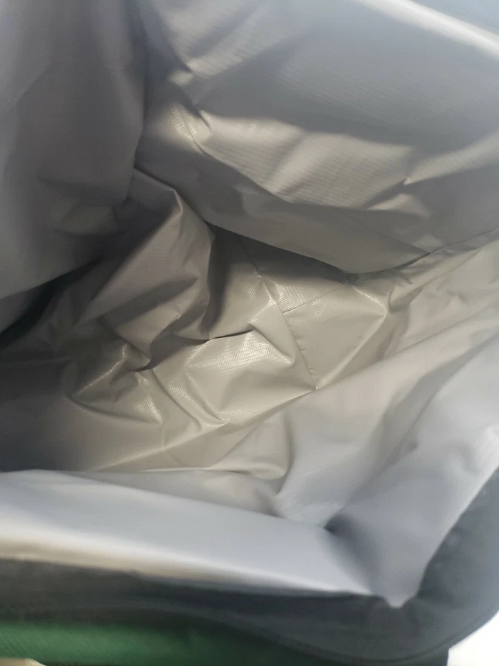 NFL Green Bay Packers 12 Pack Kooler Bag Lunch Bag Football  - Image 4 of 4