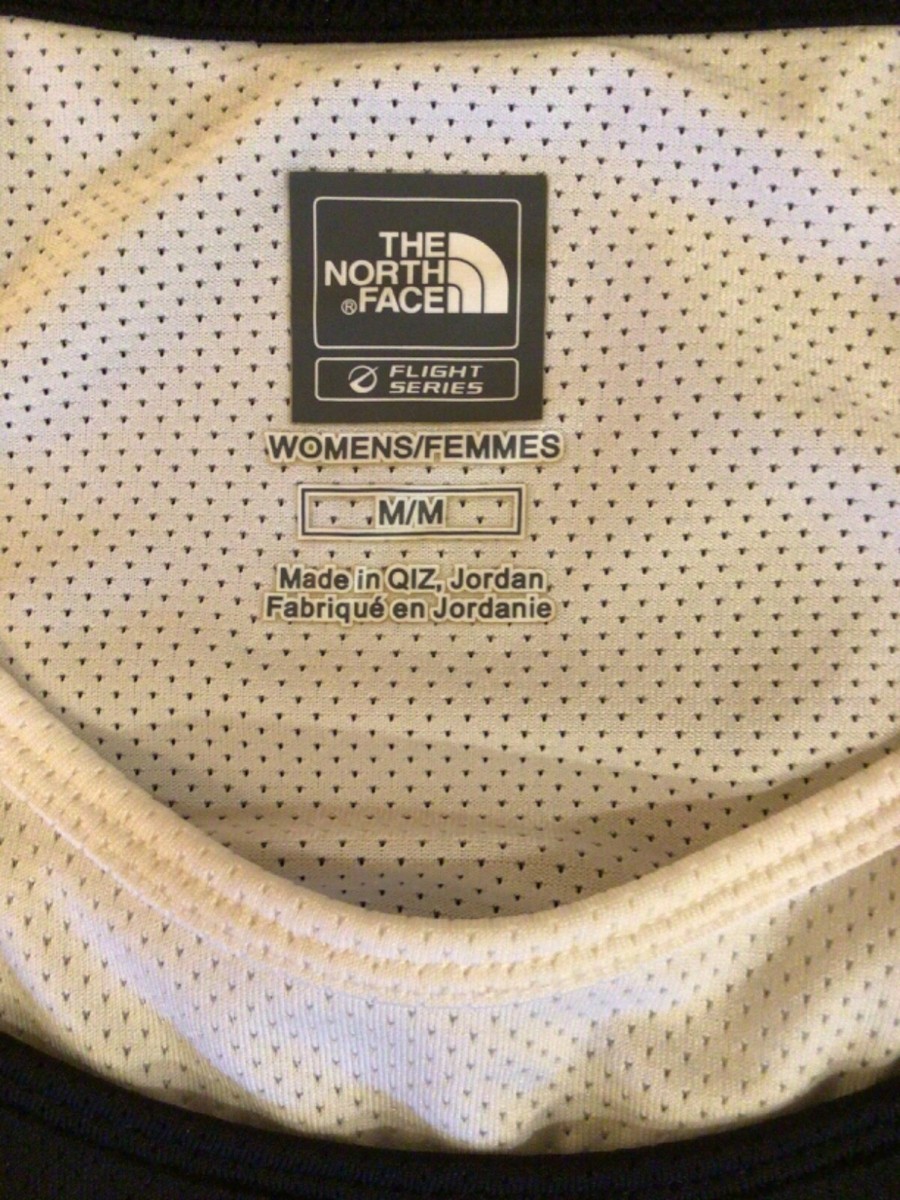 The NORTH FACE sz Medium VAPOR WICK TANK Built in Bra FLIGHT
