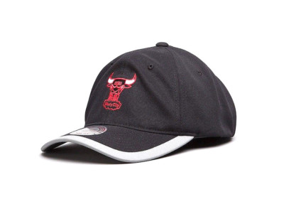 Mitchell & Ness Herren Chicago Bulls Run Reflect schwarze Kappe Neu