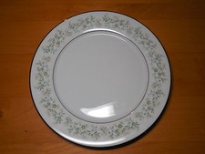 Noritake Fine China SAVANNAH 2031 Dinner Plat...