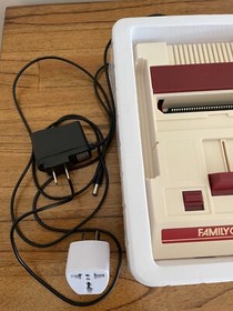 Nintendo classic mini family computer Japan Import Famicon Deluxe Edition 132/1.
