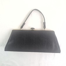 Vintage 60s Classy USA Clutch Classic Handbag Pebbled Leather Clasp