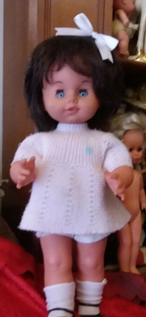 BELLISSIMA BAMBOLA MICHELA SEBINO CAPELLI MORI COME SETA .VINTAGE.ERA FURGA.