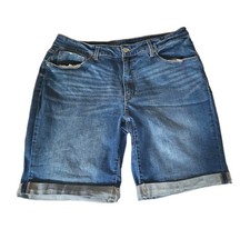 Time And True Women's Blue Denim Shorts Size 18 Stretch 5 Pocket Rolled Cuff