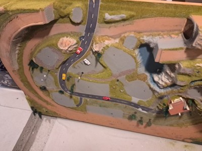 Modelleisenbahn Fertiggelände 160 x 100 CM