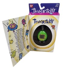 Vintage 1997 Bandai Tamagotchi 1800 Green Yellow NEW Virtual Pet Green Yellow