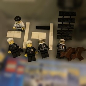 LEGO City Police Station 7237 In 2005 Used Retired W/Manuals As Is