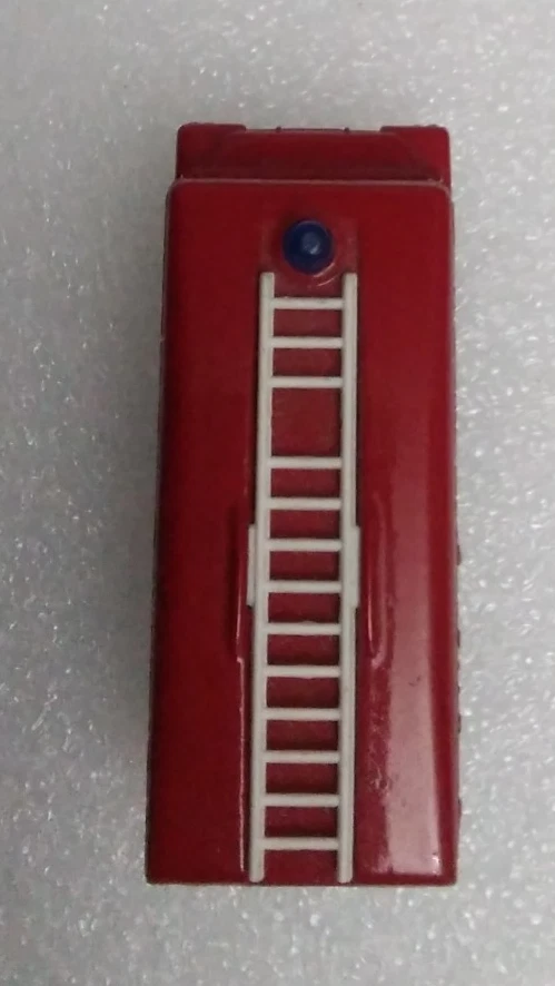 Vintage Matchbox Series by Lesney No57 Land Rover Fire Truck Near Mint Condition - Image 4 of 4