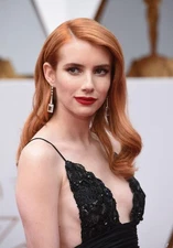 Emma Roberts in a 11" x 17" Glossy Photo Poster qof