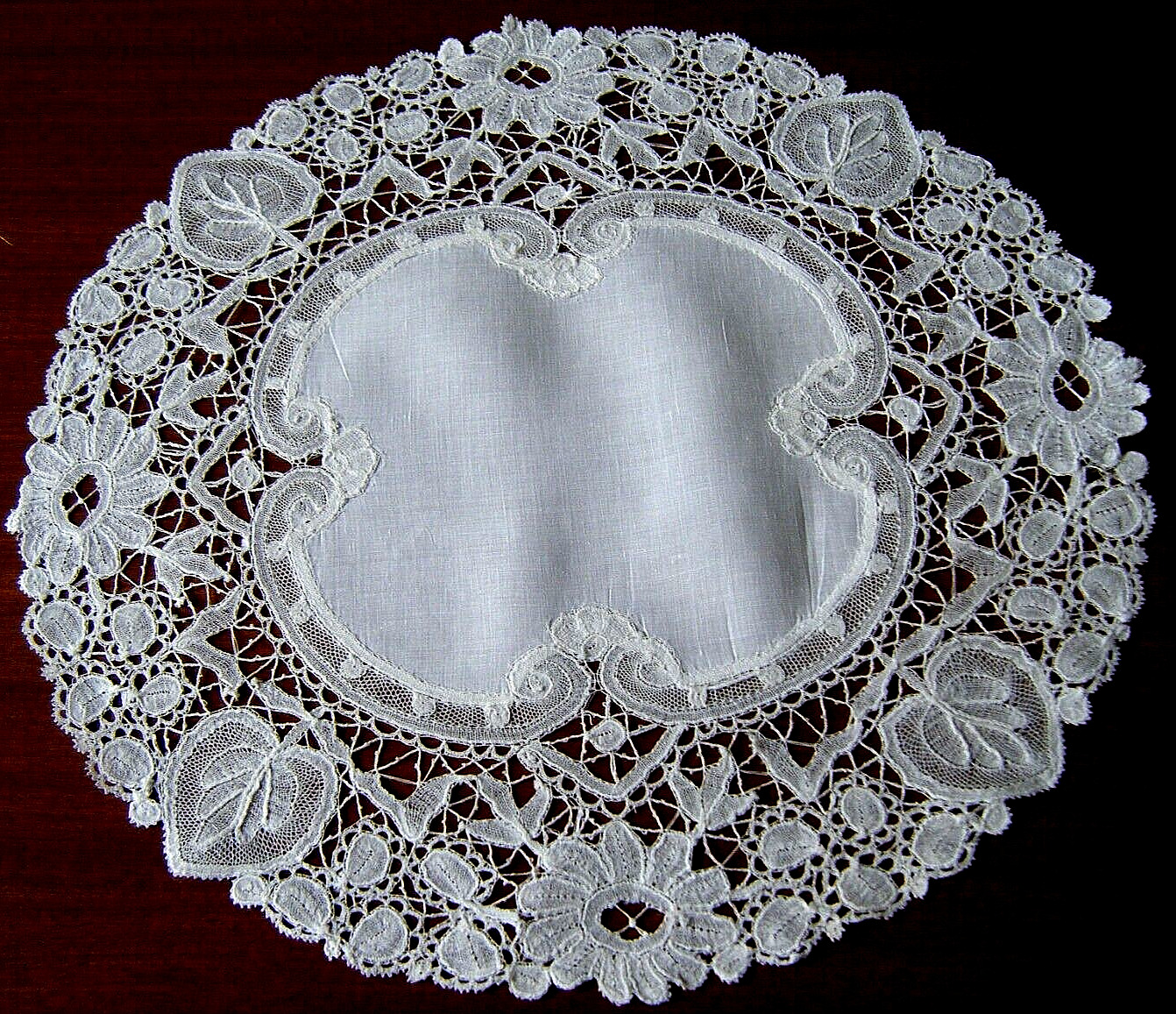 Antique Rownd Wedding Handkerchief hand done Brus… - image 4