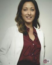 CHRISTINA CHANG 'THE GOOD DOCTOR' AUDREY LIM SIGNED 8x10 PHOTO BECKETT BAS COA CHRISTINA CHANG 'THE GOOD DOCTOR' AUDREY LIM SIGNED 8x10 PHOTO BECKETT BAS COA