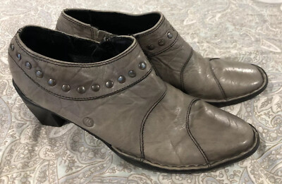 boots moisture surge