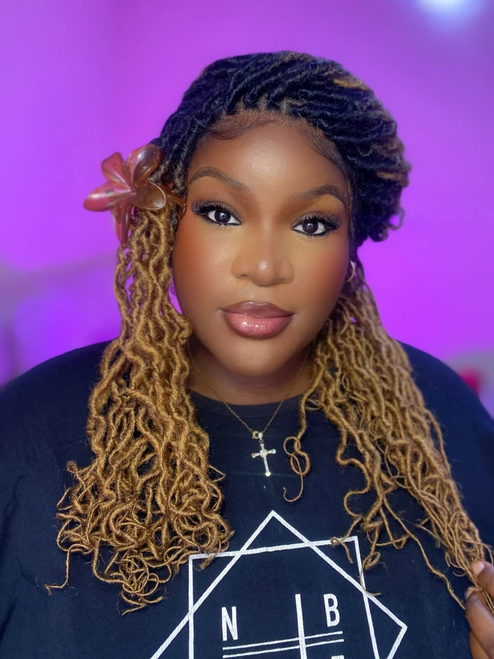 LUXLUXE Diamond Curly Locs 23" Long 4X4 Hand Tied Lace Braided Wig,BLB-0143 - Image 4 of 4