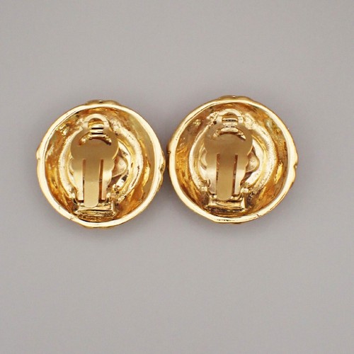 CHANEL CC Imitation Pearl Round Button Earrings 94P Clip-On Gold-Plated 33RK234 - Picture 5 of 8