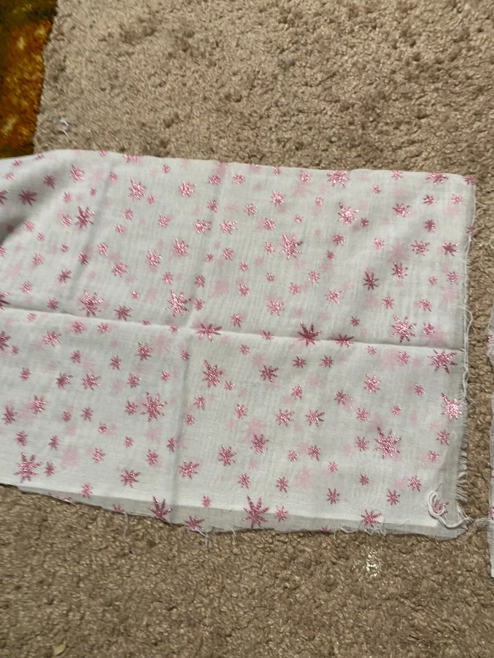 Tela Brillo Estrella Rosa Blanco 22" x 16" Panel Ligero Muy Bueno Foto 2 de 4