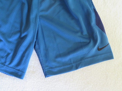 Nike Boys Avalanche Basketball Printed Blue Shorts - SMALL - NWT - MSRP$30.00 - Picture 2 of 8