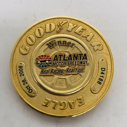 #54/100 2008 Goodyear Eagle Coin Medallion ATLANTA Nascar Win Trophy Edwards - Afbeelding 1 van 2