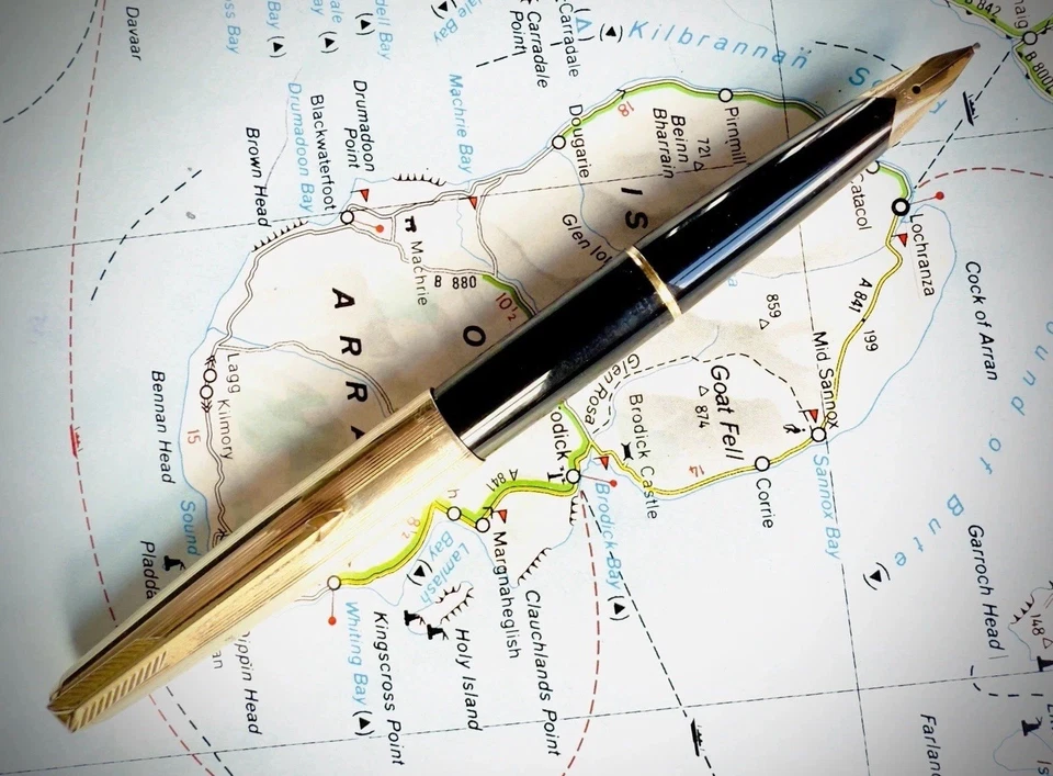 Superb Vintage Parker ‘65’ Custom Fountain Pen-Fully Tested-Ding Free-c60’s- DJ - Image 2 of 4